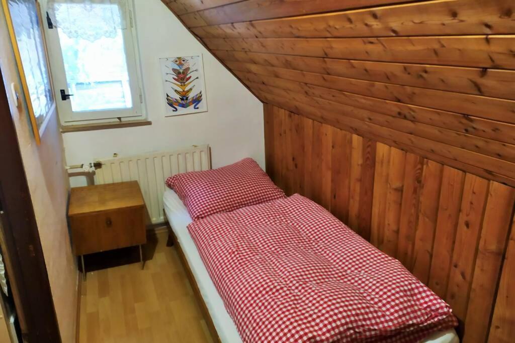 Chata Na Poskle U Lesa S Vyhledem Hutisko Ngoại thất bức ảnh